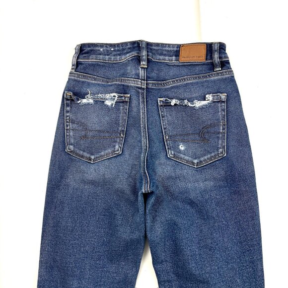 American Eagle Distressed Cuffed Mom Jean Women's size 2 Dark Blue Denim jeans - Picture 4 of 4